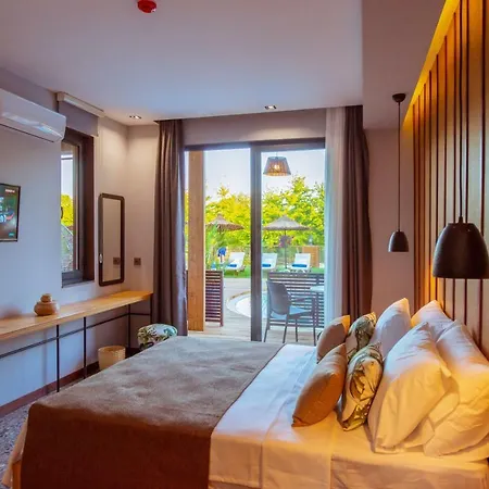 Arwen Hotel 3*