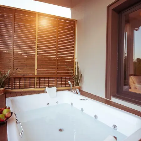 Hotel Arwen 3*