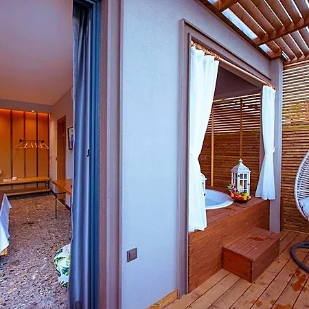Hotel Arwen 3*