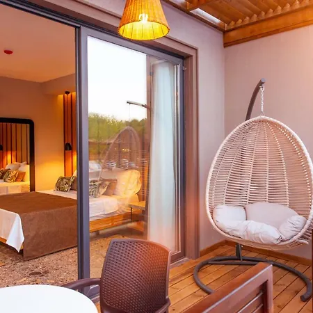 Arwen Hotel 3*